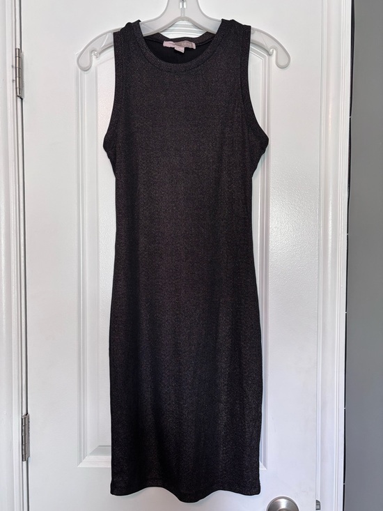 Forever 21 Dresses & Skirts - Forever 21 Sleeveless Black Metallic Sheath Dress Size Small